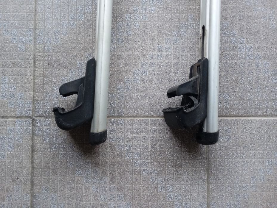 Barras Tejadilho Thule Longitudinais