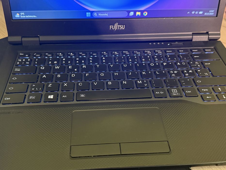 Laptop poleasingowy Fujitsu 14” - intel i5, ssd