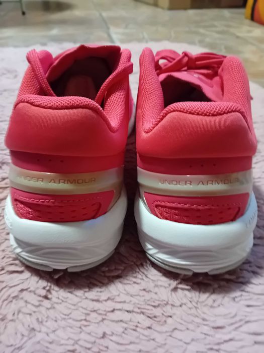 Calçados feminino e masculino