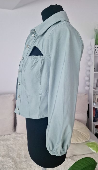 Mietowa katana "River Island ".