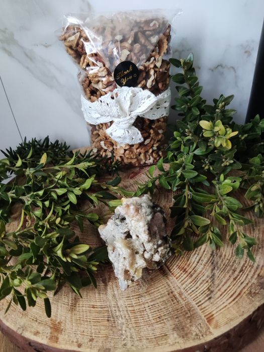 Orzechy włoskie połówki ćwiartki 400 gram