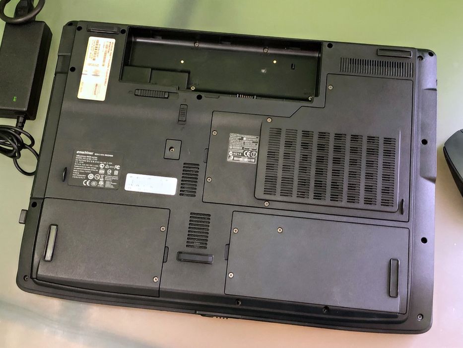 17" | SSD+HDD | Windows 10 | 1.9Ghz 4Gb DVD-RW | Acer eMachines G620