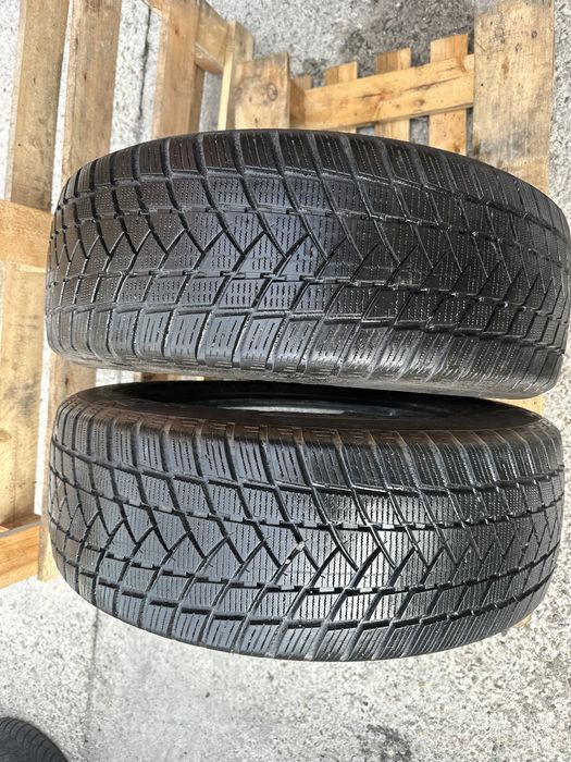 Шини зима 235/65 R17 резина на кросовер