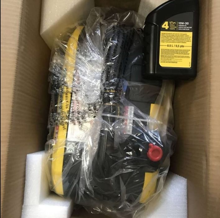 Champion Power Equipment Gerador The Mighty Atom 2200W