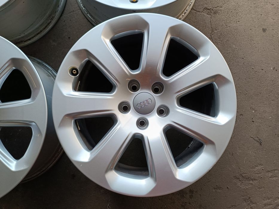 Alufelgi 17 Audi Q5 Q3 Q2 A6 A5 A4 A3 5x112 ET26