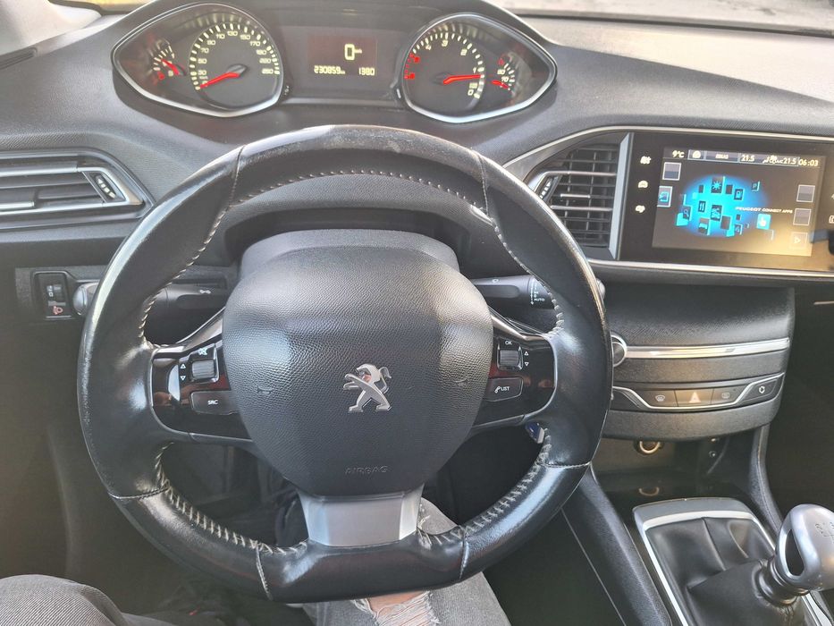Peugeot308,śliczny,bezwyp.salon PL,stan bdb,oryg. przeb.1.6eHDI 120 KM