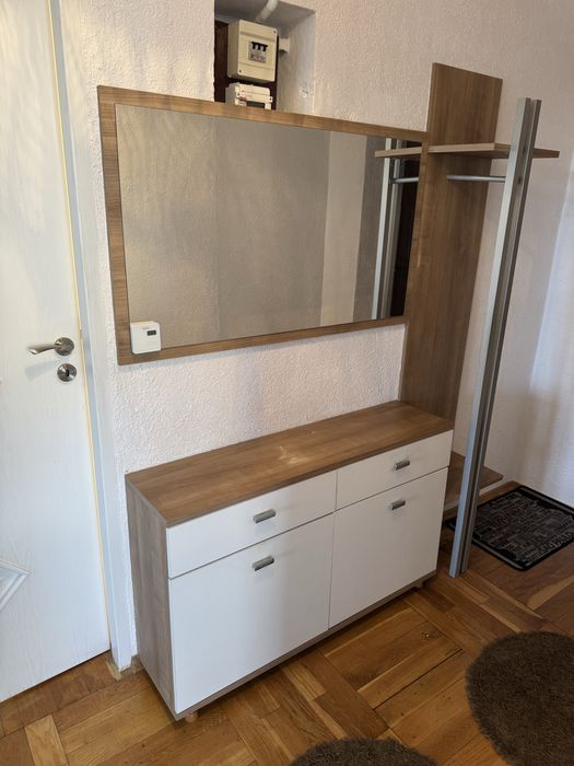 Komplet mebli do przedpokoju