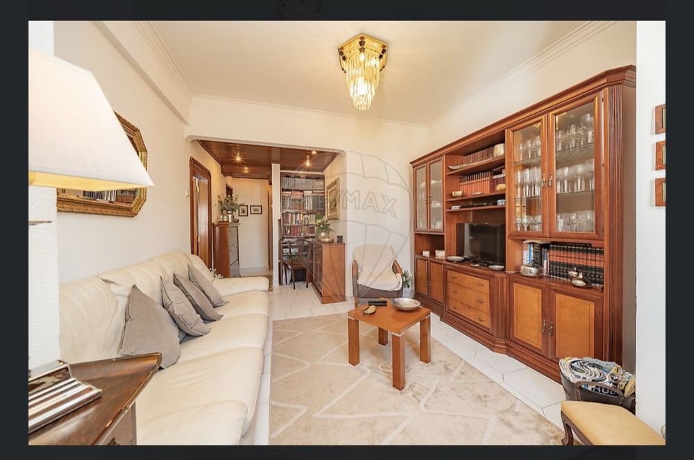 Quarto a estudante