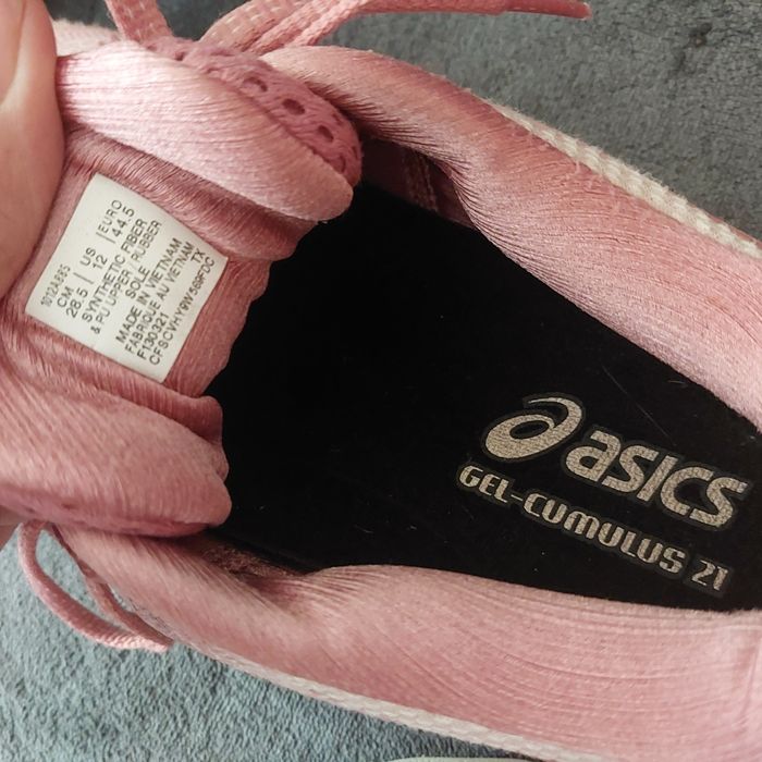 Buty sportowe męskie Asics rozmiar 44.