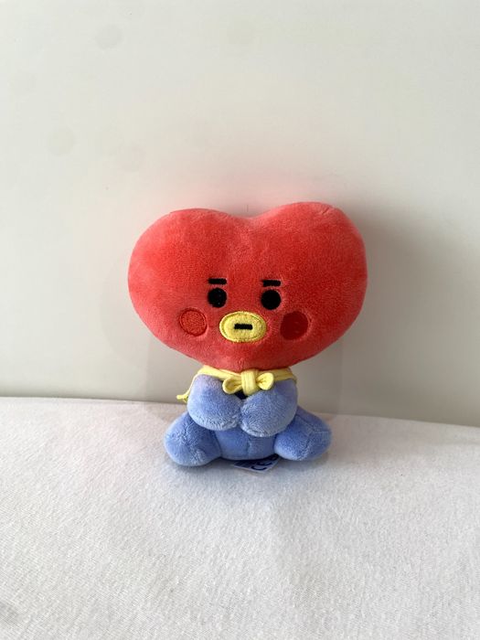 Peluche BT21 TATA Oficial (V BTS) | Com Capa Amarela