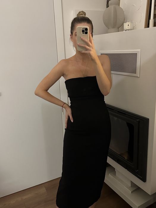 Czarna sukienka Zara