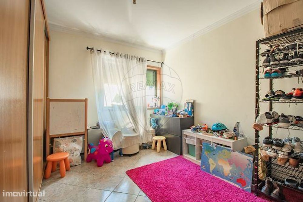 Moradia T4 para venda