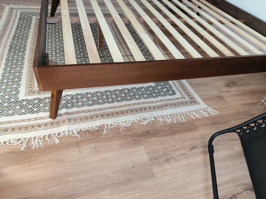 Cama de casal 1,95