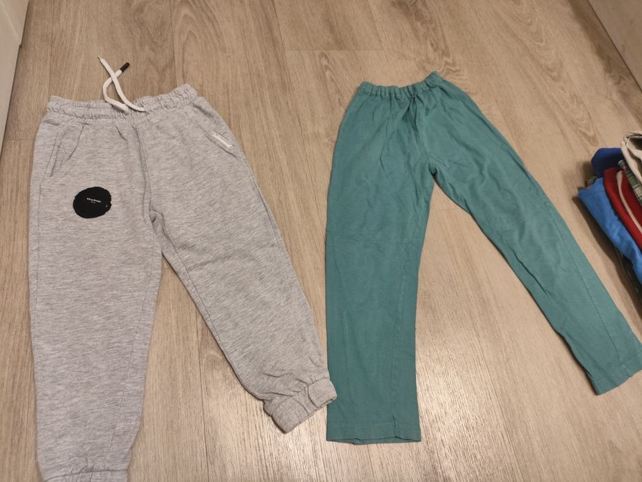 Paka dla chłopca rozm 110, kurtka zimowa,bluzy,spodnie inne