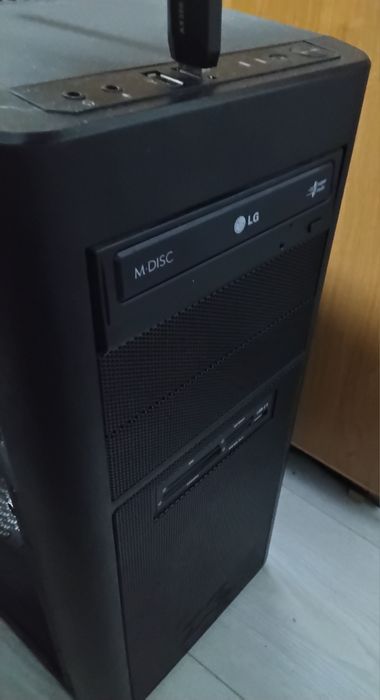 Продам ПК intel i7 2600, 16 озу, Sapphire HD7970 3 Gb. 1Tb HDD.