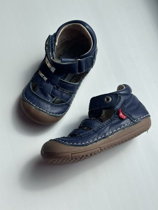 Шкіряні сандалі для малюків