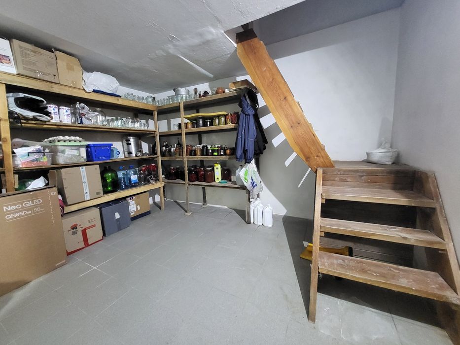 Продам будинок з банькою, доглянута ділянка!