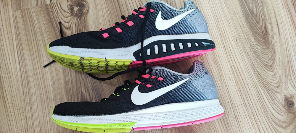 Adidasy Nike Air Zoom Structure 19