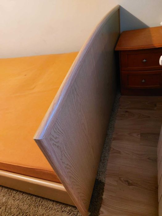 Łóżko sprzedam 200x140