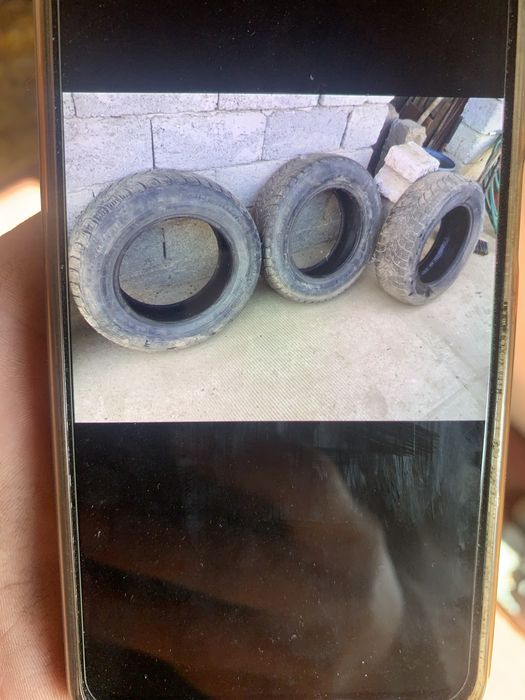 Продам скати протектор гарний є сікро тріщени