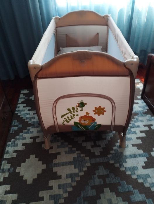 Cama de criança dos 0 aos 3 anos