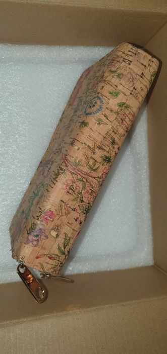 Carteira em cortiça