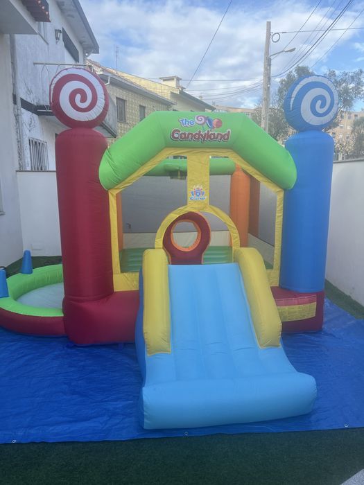 Aluguer de insuflavel festa crianças