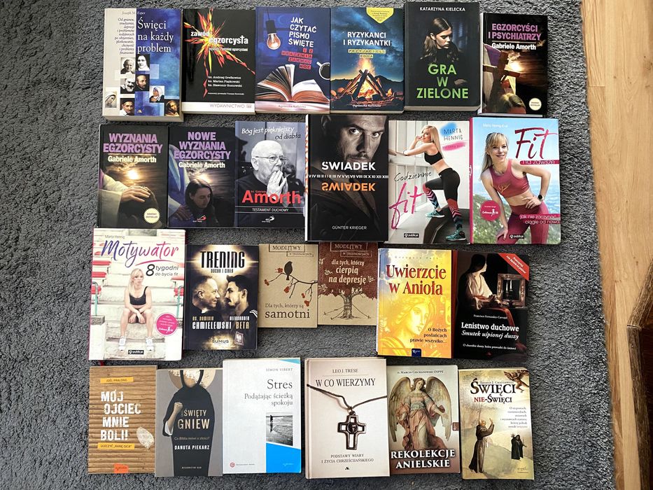 Zestaw książek - 90 sztuk