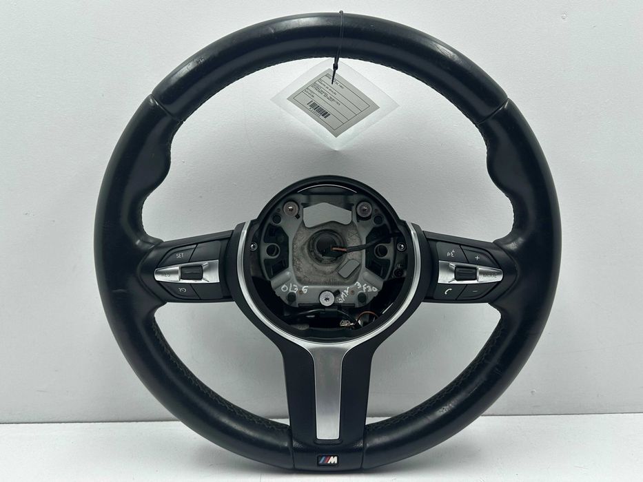 Volante - BMW Série 3 (F30)