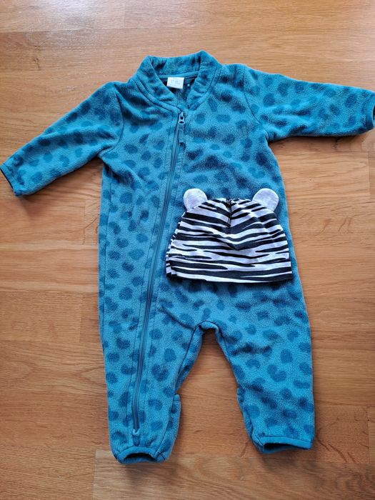 Kombinezon polarowy + czapka 2/4 miesięcy