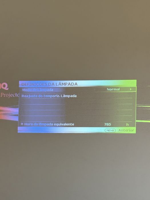 Projetor BenQ MX511 (Apenas 785h de uso) – HDMI