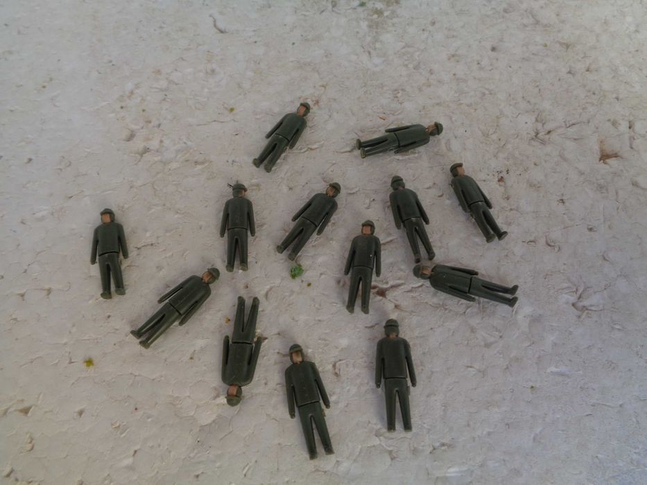 1:87 Lote de 10 bonecos soldados