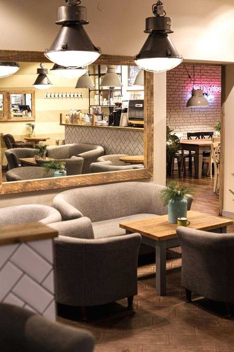 Lustro w drewnianej ramie na wymiar stare drewno