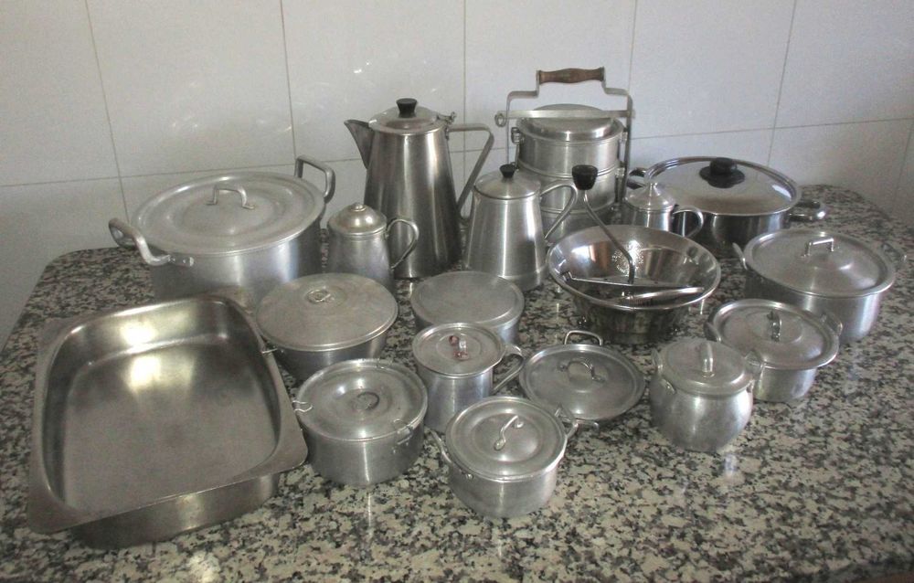 Conjunto de Utensílios em Alumínio Panelas Tachos Cafeteiras e Acessórios