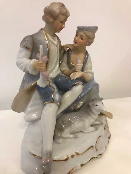 Коллекционный немецкий фарфор — Влюблённые с овечкой, 1930–40-е гг.,