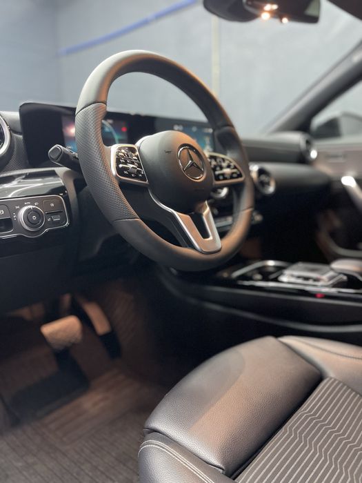 Mercedes-Benz CLA 200 d Shooting Brake 8G-DCT