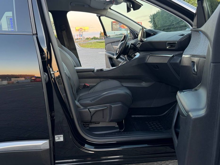 Peugeot 3008 Hybrid 15.11.2021 Automat