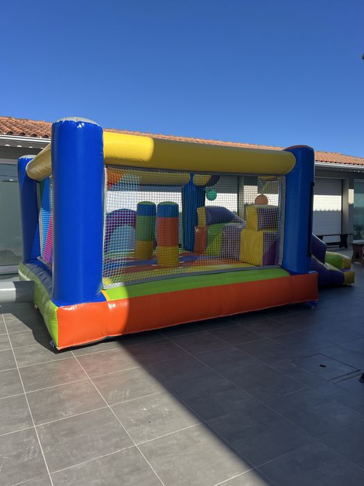 Insuflável para Festas e Aniversários – Aluguer em Aveiro