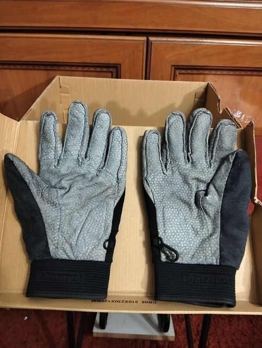 Перчатки     Mammut.