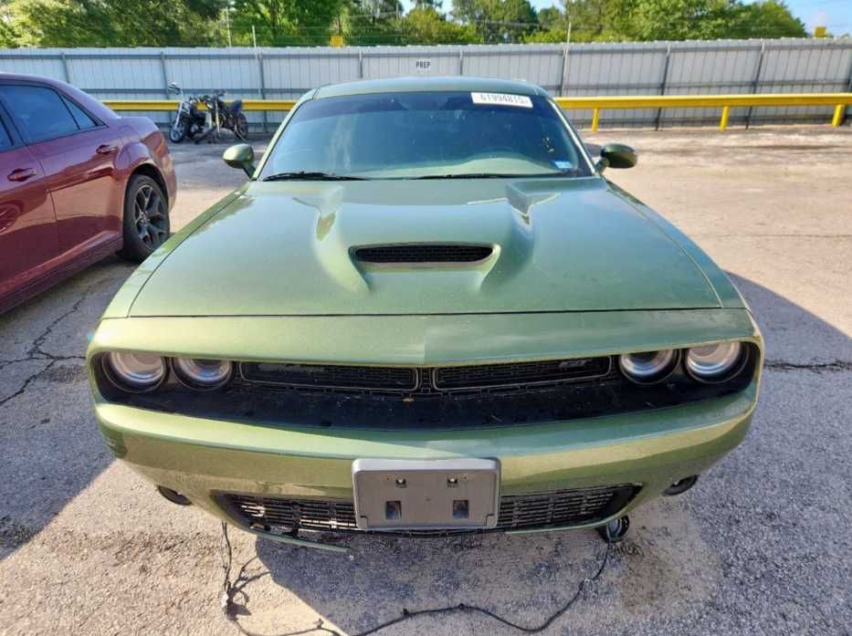 Комплект радіатор бампер капот фара крило Dodge Challenger GT разборка
