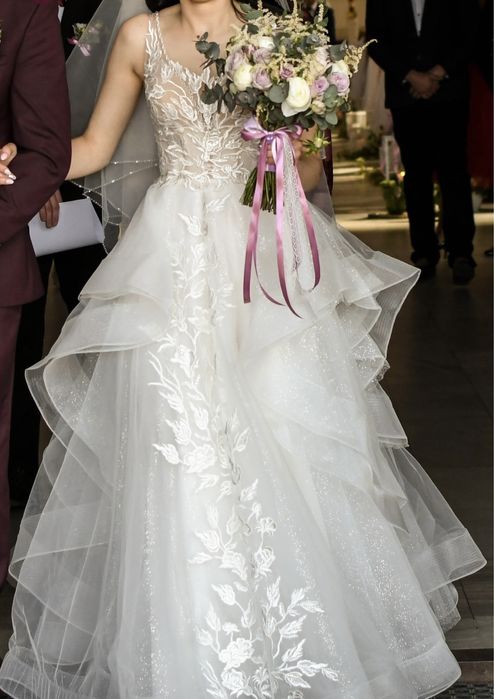 Suknia ślubna carolina novia