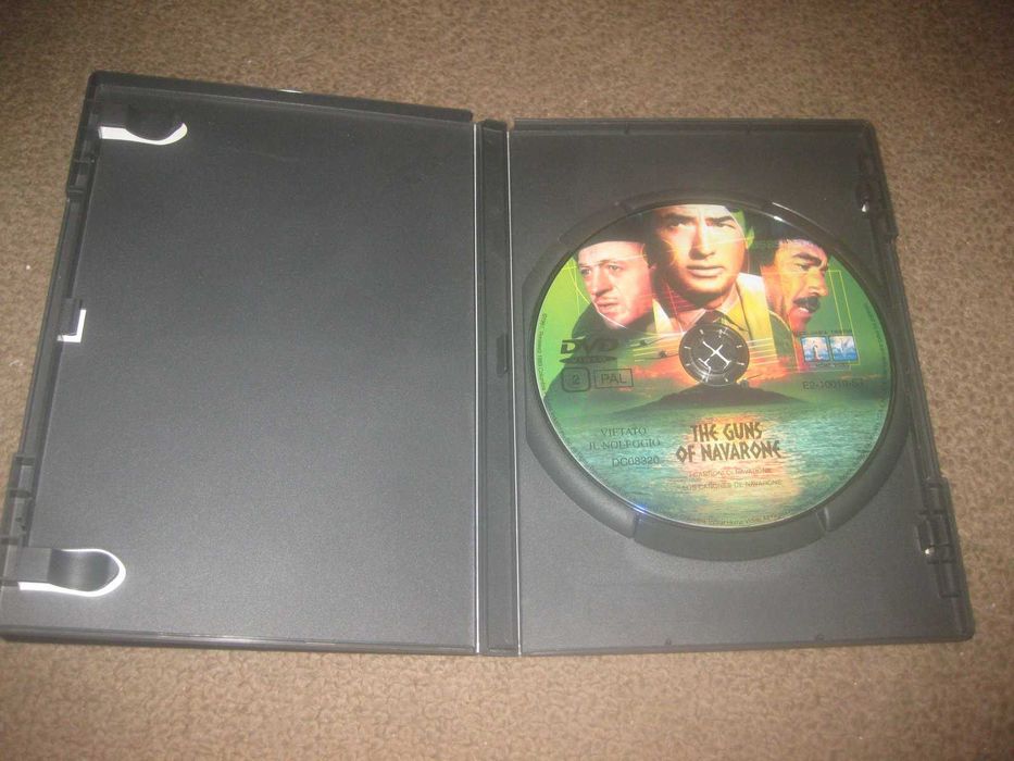 DVD "Os Canhões de Navarone" com Gregory Peck