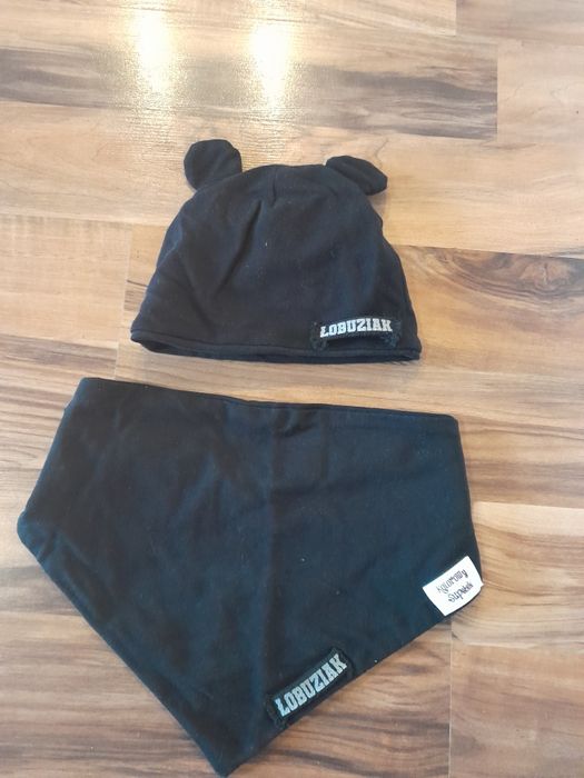 Komplet zestaw czapka i chusta napis Łobuziak