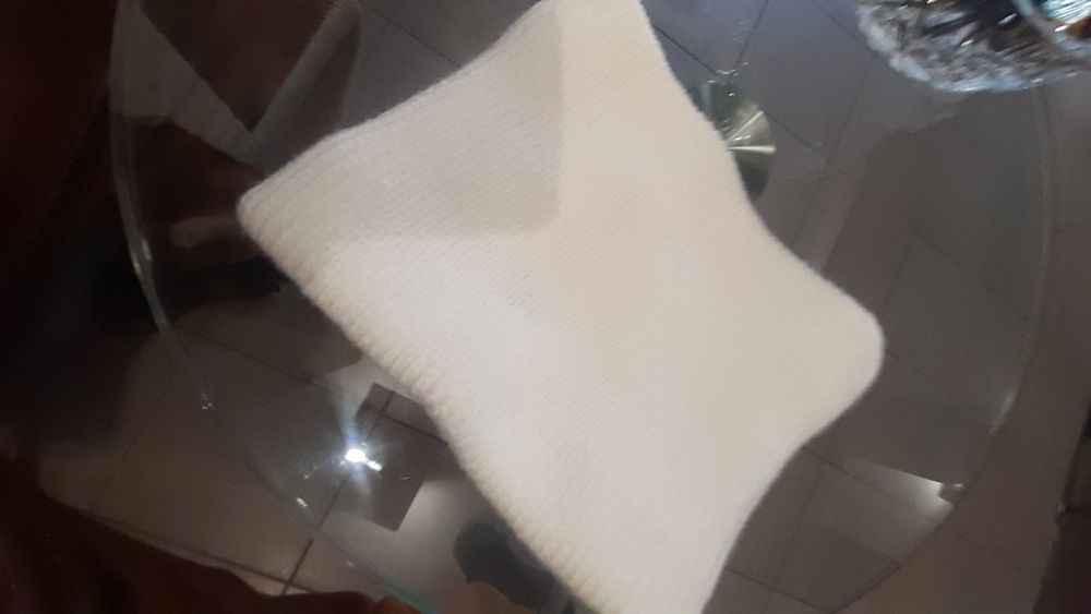 Шапка из ангоры и шерсти  +подарок