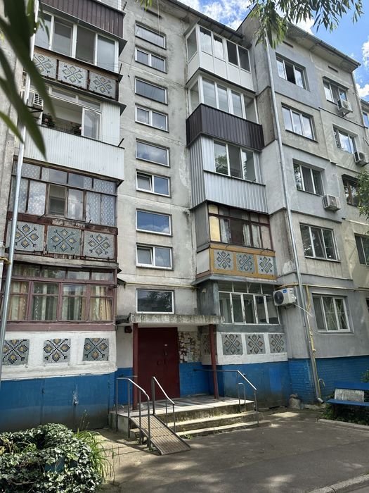 Продаю 2кв в Інгульському районі