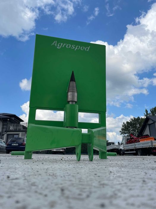 Łuparka świder do drewna AGROSPED na wałek WOM