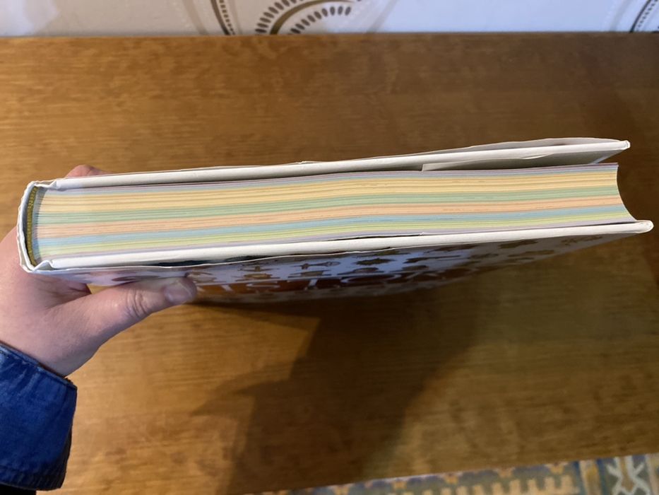 Livro History year by year - em ingles