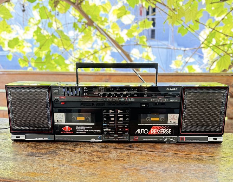 Sharp QT-95H stereo system