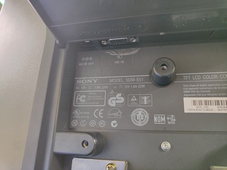 Монитор 15" Sony SDM-S51 (TFT LCD)