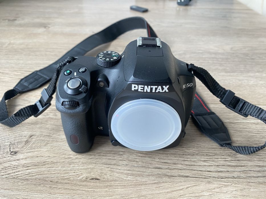 Aparat lustrzanka Pentax K-50 body IDEAŁ